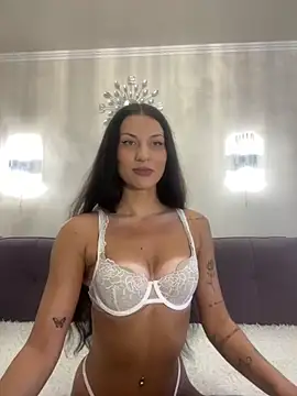 SindyXNiksy online show from September 23, 2025, 12:41 pm