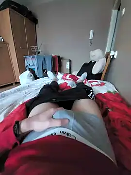 Snapshot of MlodyDres chatting on January 15, 2025, 1:52 pm MlodyDres online show from January 15, 2025, 1:52 pm