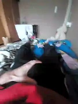 Snapshot of MlodyDres chatting on February 1, 2025, 8:39 am MlodyDres online show from February 1, 2025, 8:39 am