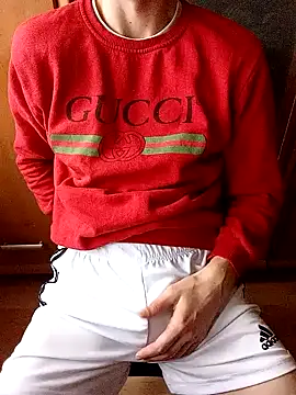 Snapshot of MlodyDres chatting on February 6, 2025, 9:53 am MlodyDres online show from February 6, 2025, 9:53 am