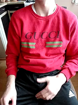 Snapshot of MlodyDres chatting on February 7, 2025, 2:26 pm MlodyDres online show from February 7, 2025, 2:26 pm