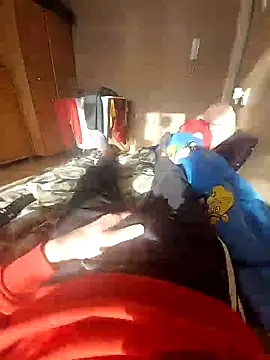 Snapshot of MlodyDres chatting on February 15, 2025, 1:49 pm MlodyDres online show from February 15, 2025, 1:49 pm