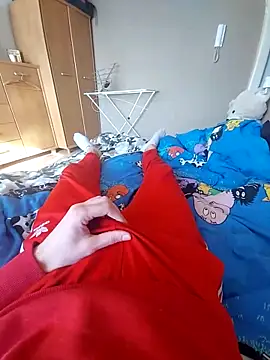 Snapshot of MlodyDres chatting on February 19, 2025, 11:28 am MlodyDres online show from February 19, 2025, 11:28 am