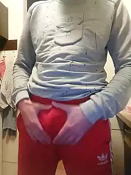 Snapshot of MlodyDres chatting on October 2, 2025, 8:05 pm MlodyDres online show from October 2, 2025, 8:05 pm