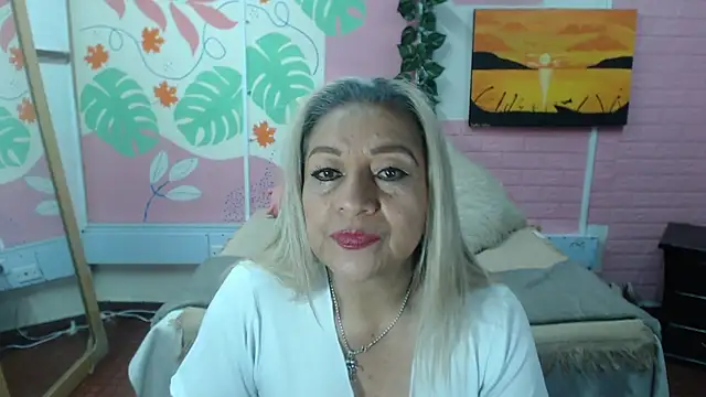 ZAMANTHA online show from September 19, 2025, 5:02 pm