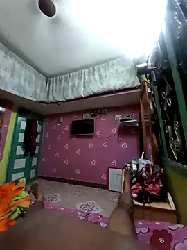 tz143143 online show from September 24, 2025, 6:00 pm