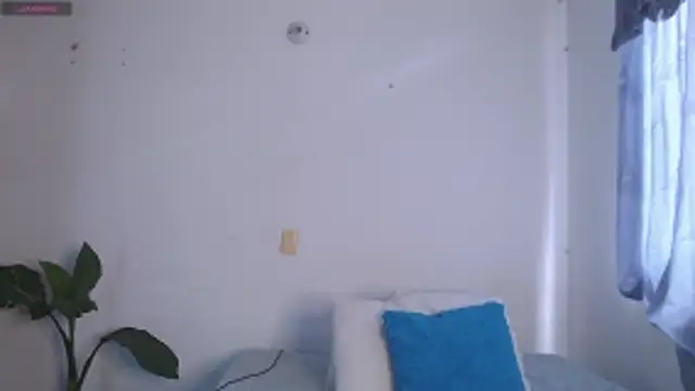 valen thompson online show from April 10, 2026, 6:23 pm