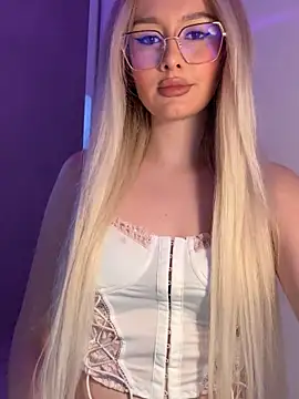 mollyxxx online show from January 5, 2025, 12:31 am