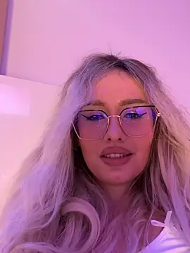 mollyxxx online show from January 14, 2025, 6:13 am