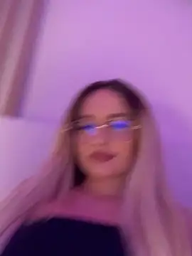 mollyxxx online show from February 26, 2026, 12:42 am