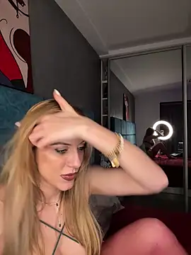 RockQueen A online show from January 7, 2025, 3:23 pm