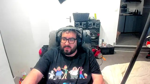 bears549a online show from November 17, 2025, 8:03 pm