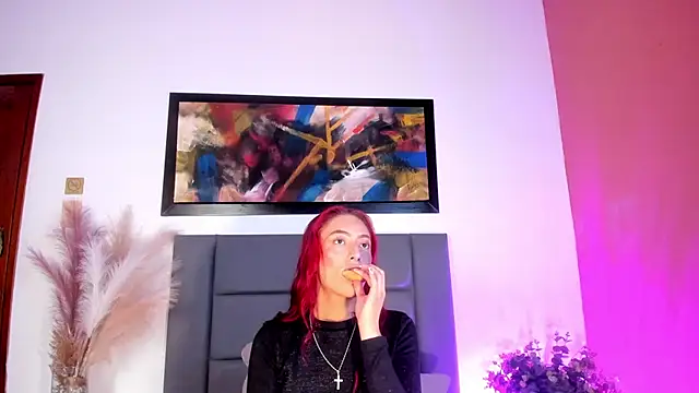 Snapshot of JupiteFox chatting on October 25, 2025, 1:02 am JupiteFox online show from October 25, 2025, 1:02 am