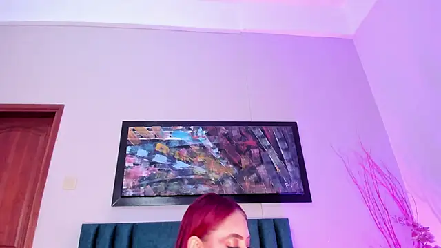 JupiteFox online show from February 7, 2026, 12:58 am