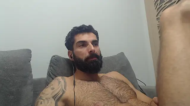 Verycutex online show from November 16, 2025, 8:47 pm