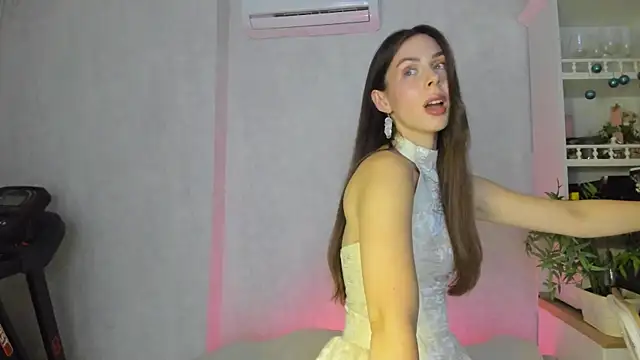 Teresa Hardly online show from October 9, 2025, 8:07 pm