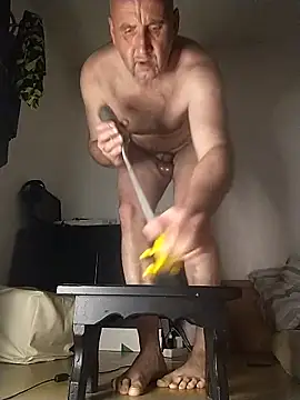 Snapshot of milosek81 chatting on March 2, 2026, 11:55 pm milosek81 online show from March 2, 2026, 11:55 pm