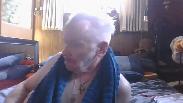 Makowboy online show from February 8, 2026, 6:22 pm