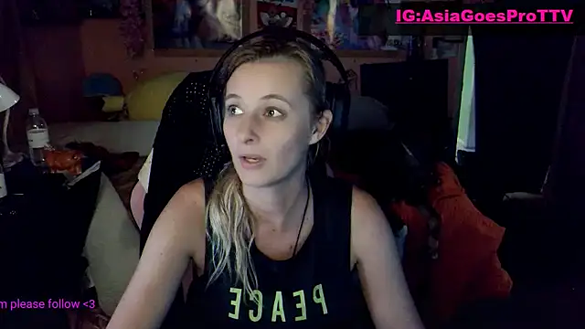 Snapshot of AsiaGoesPro chatting on August 4, 2026, 1:53 am AsiaGoesPro online show from August 4, 2026, 1:53 am