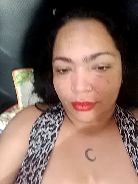 NIKOLE1301 online show from January 21, 2025, 1:43 pm