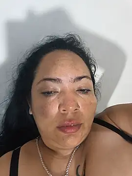 NIKOLE1301 online show from July 5, 2026, 4:19 am