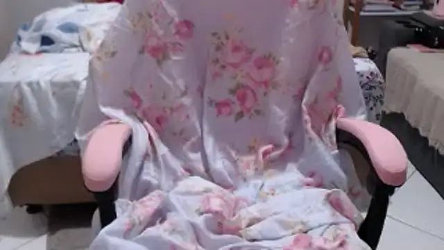 bustycarly online show from March 26, 2026, 10:37 pm