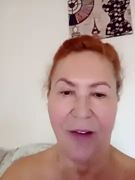 Hottie-Mom online show from November 1, 2025, 9:00 am