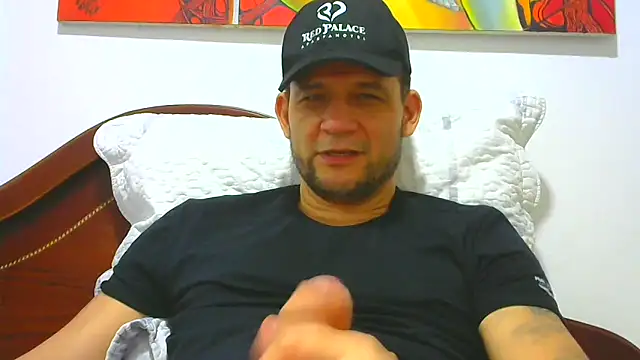 Snapshot of altenori112 chatting on April 30, 2026, 8:57 pm altenori112 online show from April 30, 2026, 8:57 pm