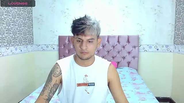 Dona and Carl online show from December 20, 2024, 2:52 am