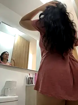 LaanaCooper online show from October 23, 2025, 3:44 pm