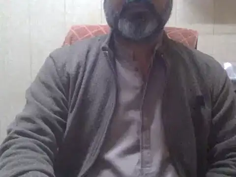 hairymaster95 online show from December 20, 2024, 4:31 am