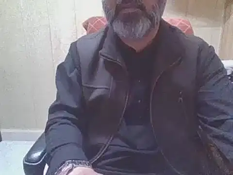 hairymaster95 online show from February 23, 2026, 6:33 am