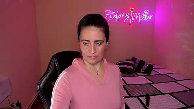 stefany miller77 online show from January 10, 2025, 12:47 pm