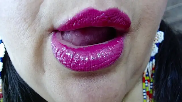 Kerly Doll online show from January 18, 2025, 6:21 pm