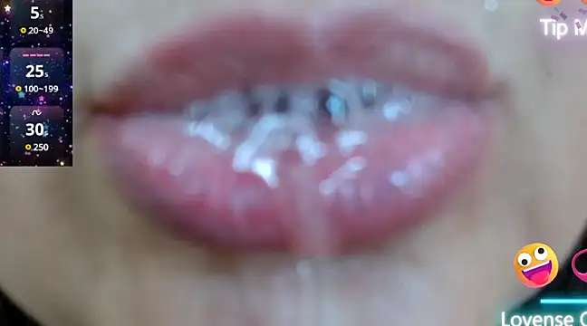 Kerly Doll online show from January 24, 2025, 9:05 pm