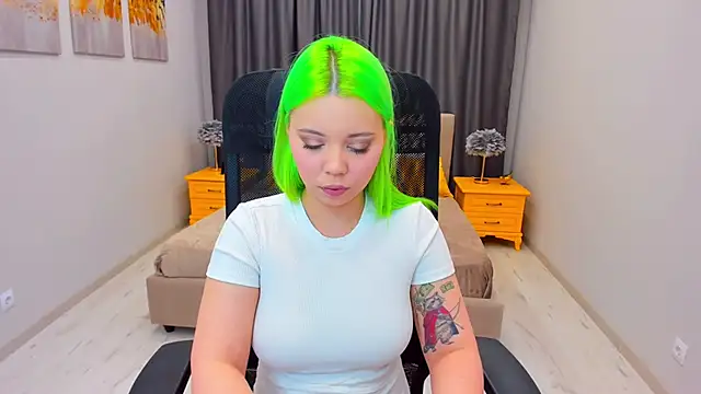 EnergyBunny 1 online show from January 27, 2025, 5:37 pm