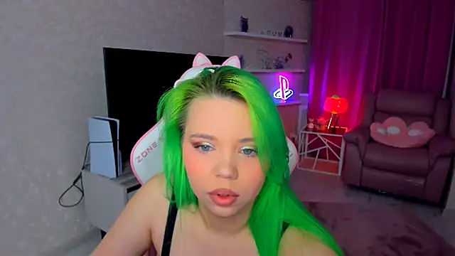 EnergyBunny 1 online show from October 10, 2025, 7:13 pm