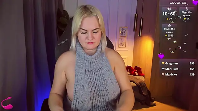 YolandaKiss online show from February 3, 2025, 5:18 am