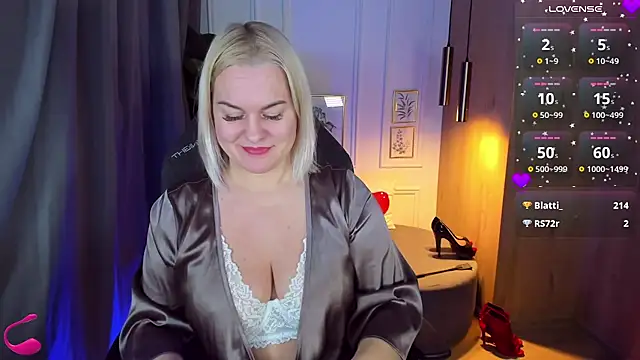 YolandaKiss online show from February 19, 2025, 11:14 pm