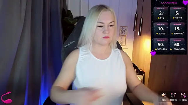 YolandaKiss online show from March 1, 2025, 4:58 am