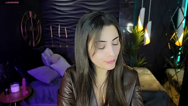 KylieMellow online show from January 17, 2025, 11:59 am