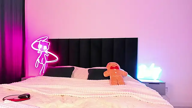 wow lovie online show from December 23, 2024, 5:39 am