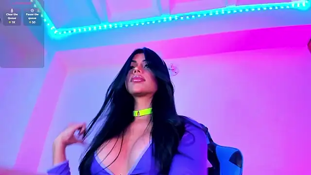 divinesalome online show from February 8, 2025, 8:53 pm