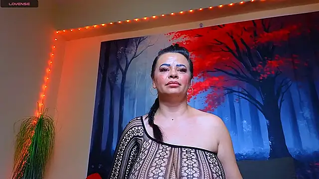 ElizabethEven online show from March 20, 2025, 4:51 am