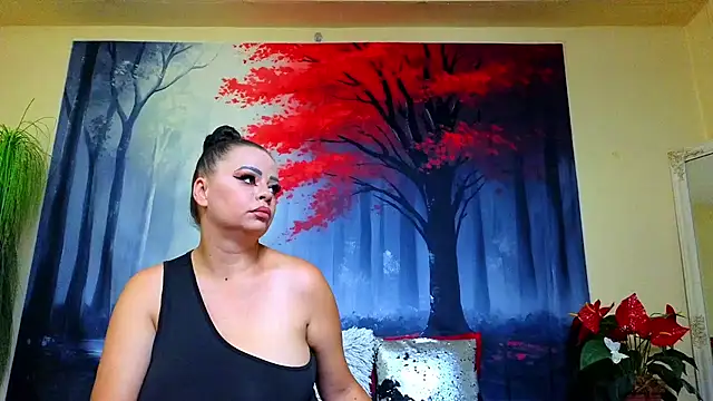 ElizabethEven online show from September 10, 2025, 7:14 pm