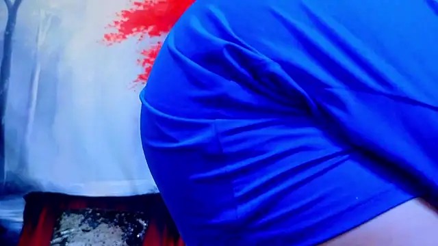 ElizabethEven online show from October 10, 2025, 5:12 pm