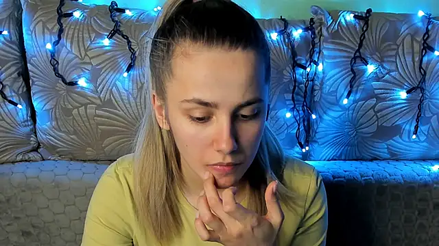 MaggieCake online show from January 8, 2026, 1:41 am