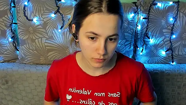 MaggieCake online show from March 2, 2026, 1:41 am