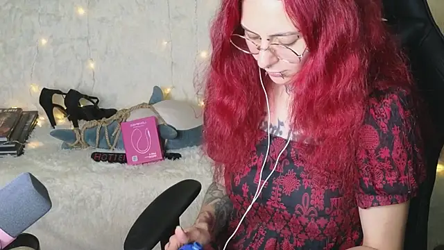 Ginger Stay online show from October 4, 2025, 10:19 pm