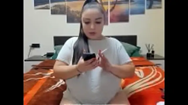 adelline online show from January 12, 2025, 10:01 pm